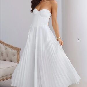 Hello Molly Strapless White Dress